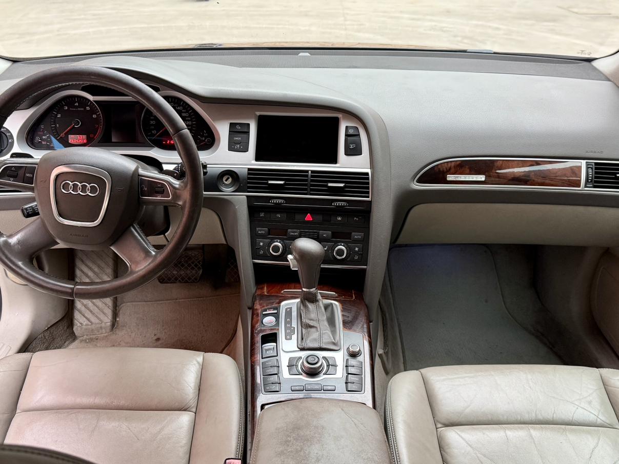 Audi A6 2011 thumb 11