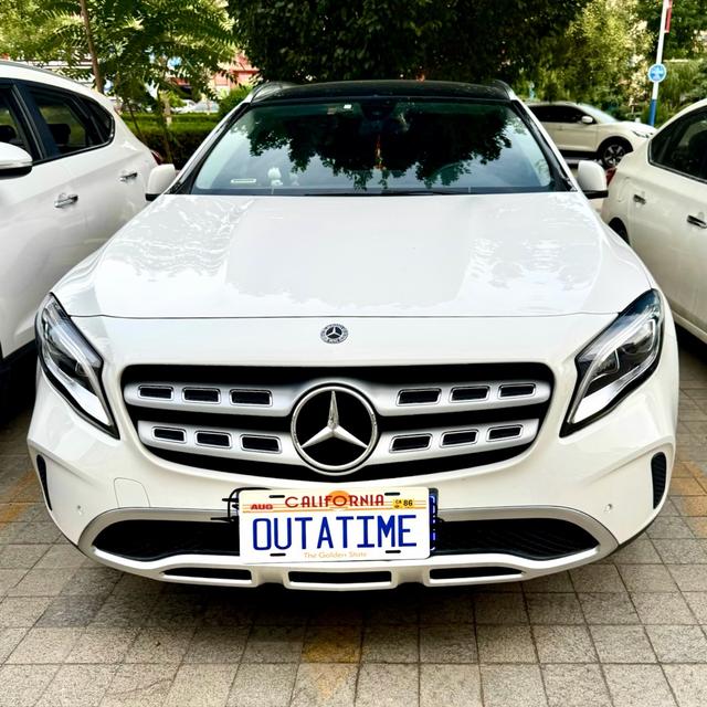 Mercedes-Benz GLA 2017 thumb 7