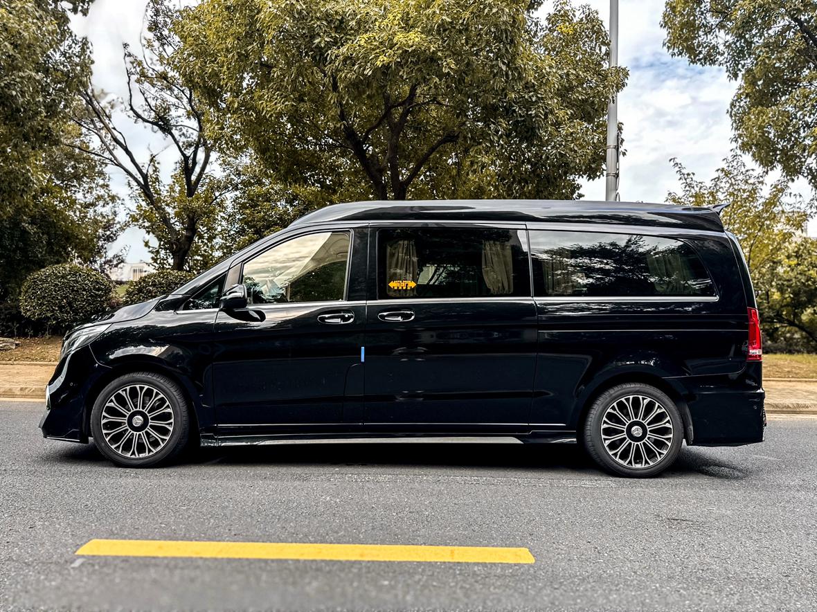 Mercedes-Benz V-Класс 2021 thumb 2