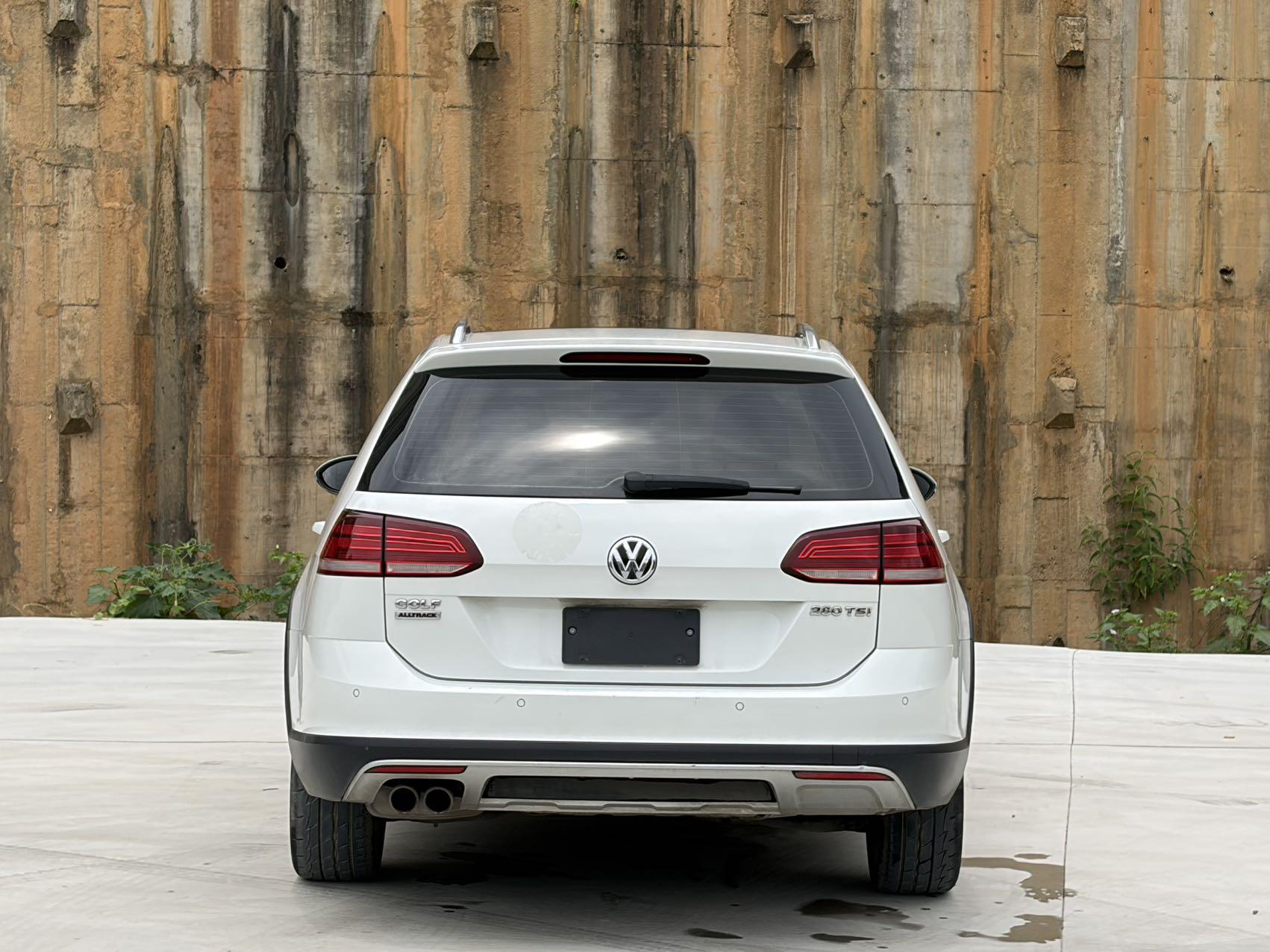 Volkswagen Golf 2019 thumb 3