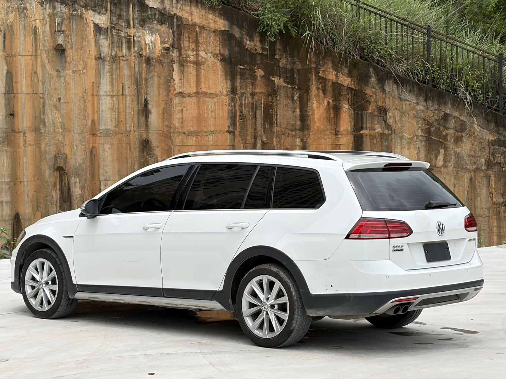 Volkswagen Golf 2019 thumb 12