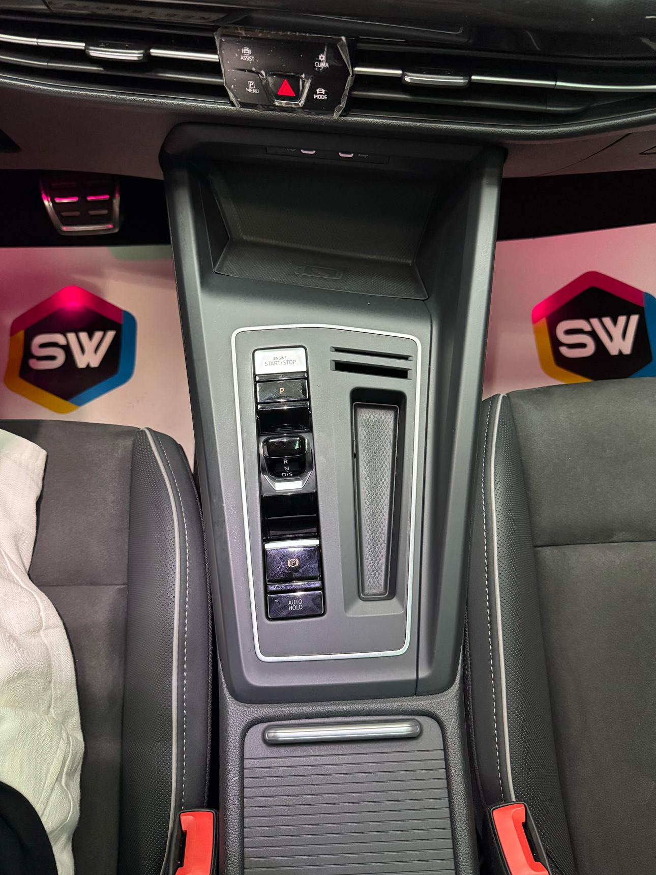 Volkswagen Golf Sportsvan 2023 thumb 9