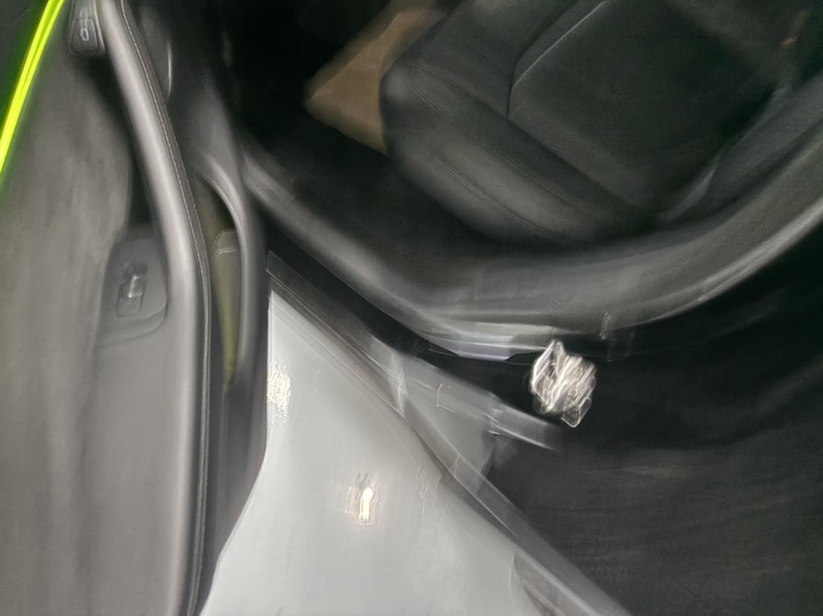 Tesla Model Y 2022 thumb 5
