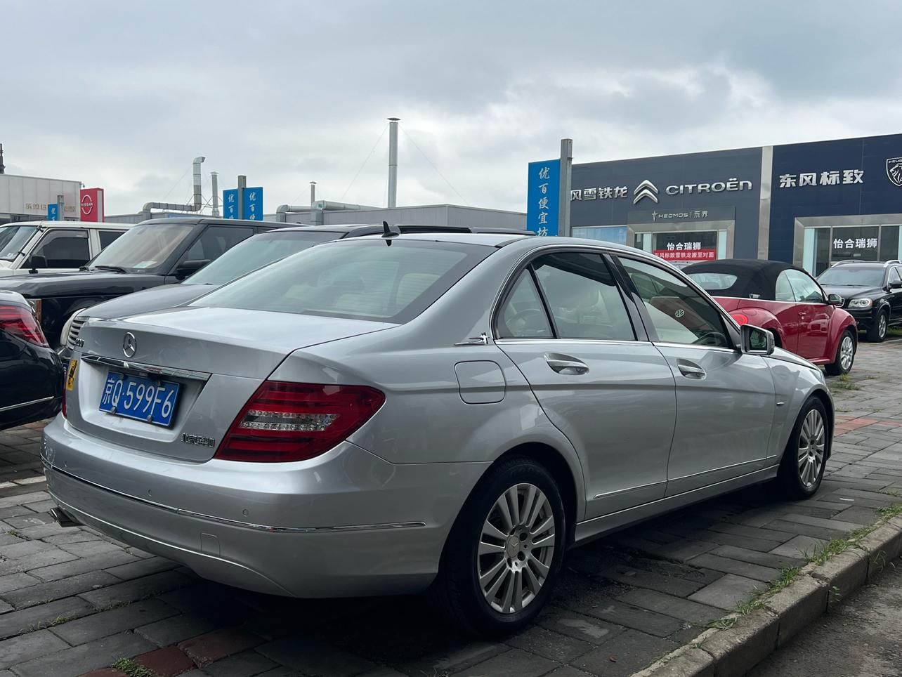 Mercedes-Benz C-Класс 2011 thumb 2