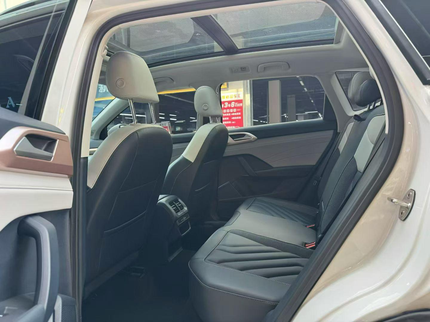 Volkswagen Tharu 2024 thumb 7