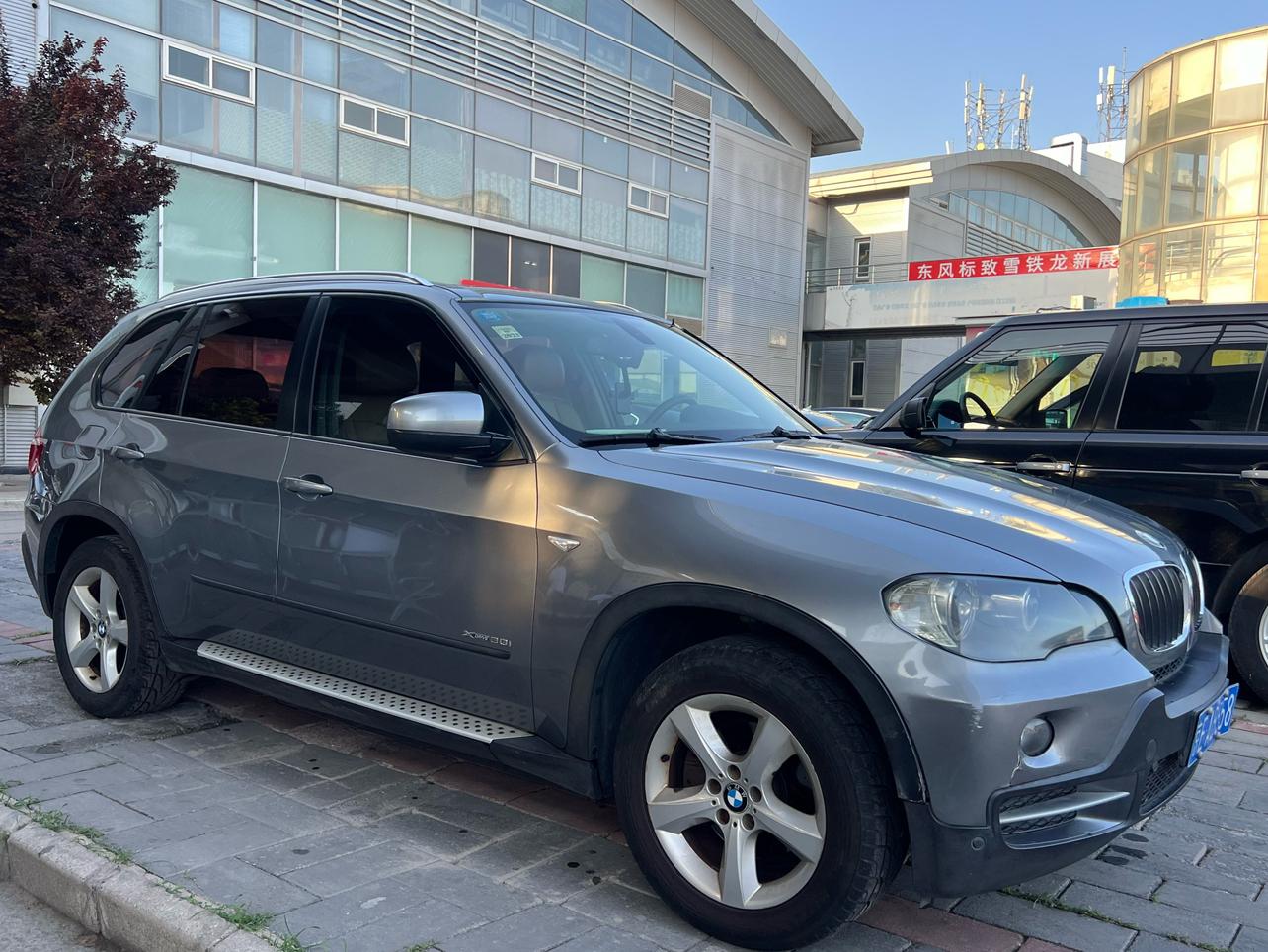 BMW X5 2009 thumb 10
