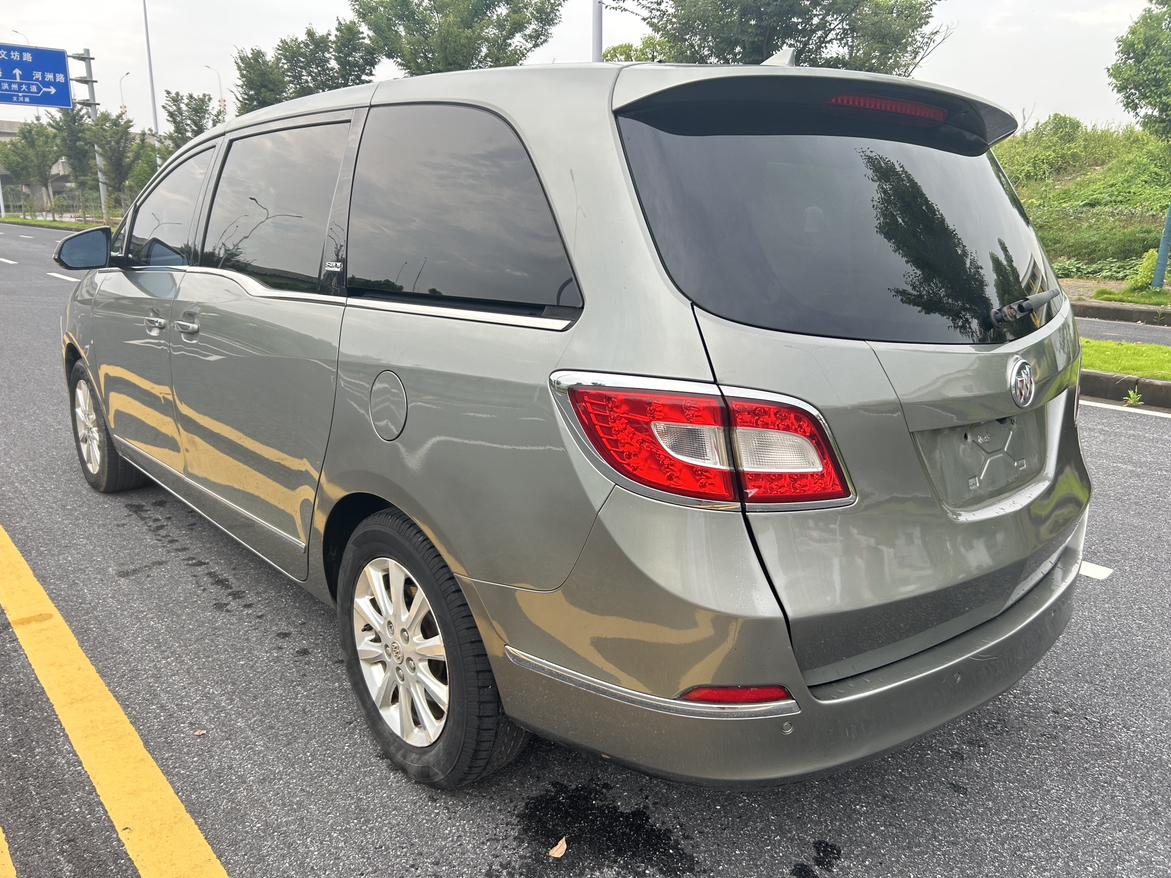 Buick GL8 2013 thumb 3