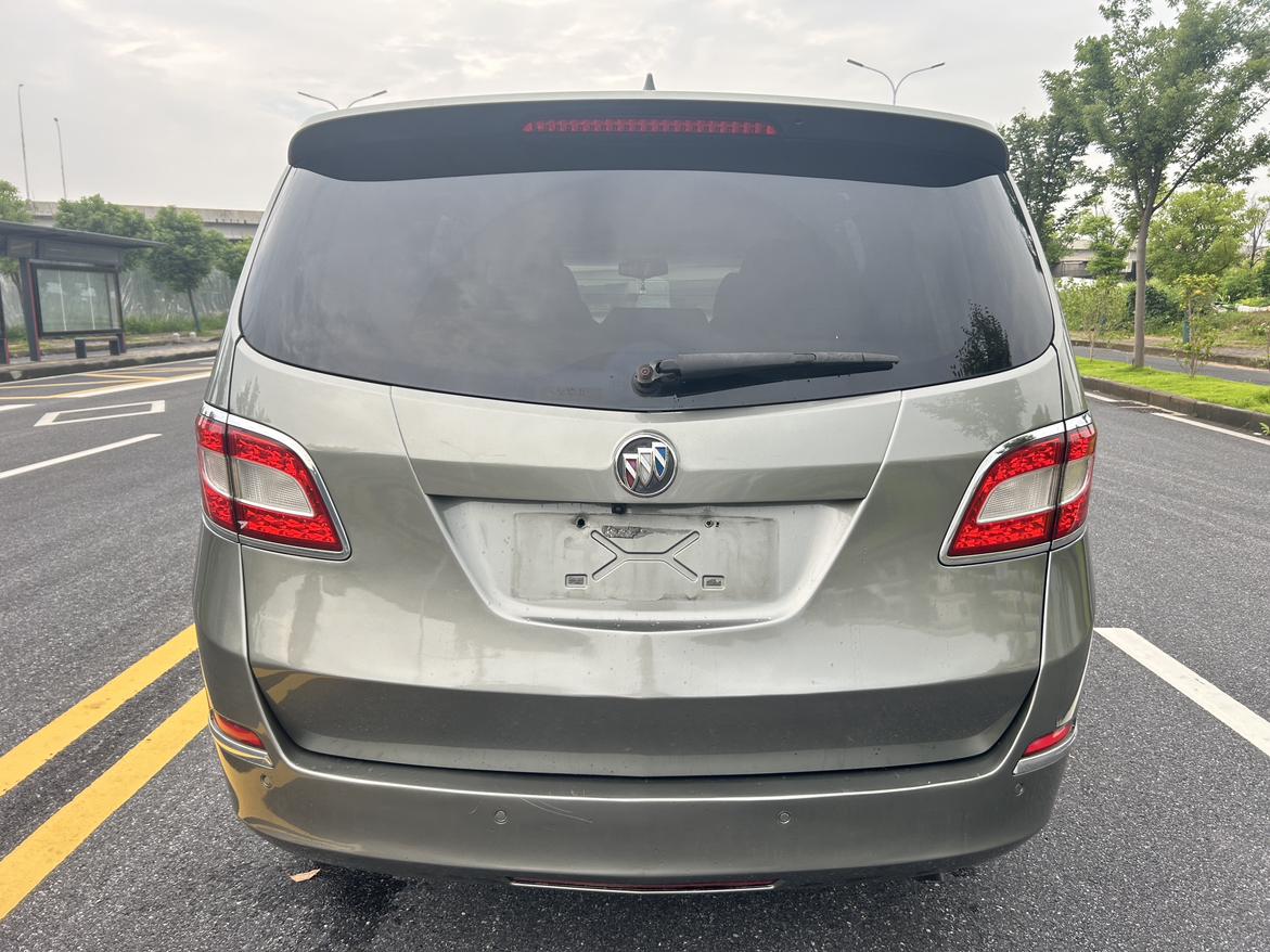 Buick GL8 2013 thumb 4