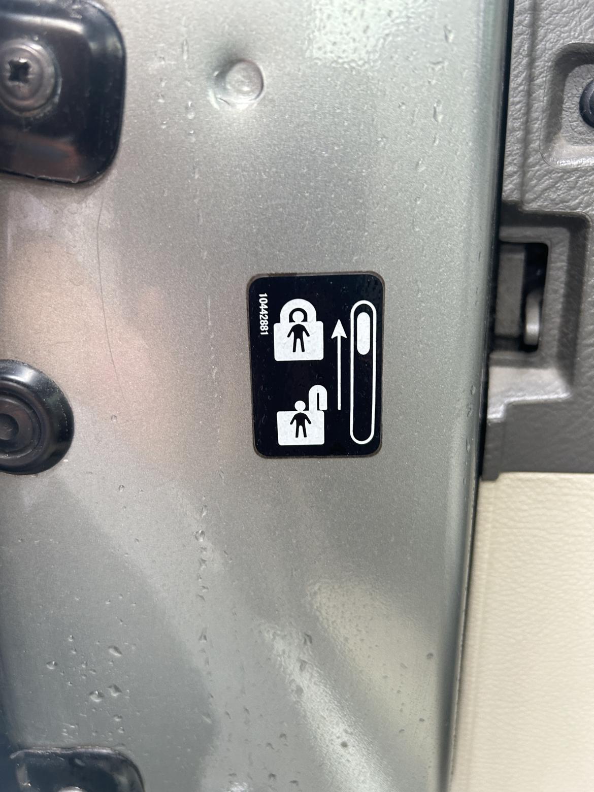Buick GL8 2013 thumb 9