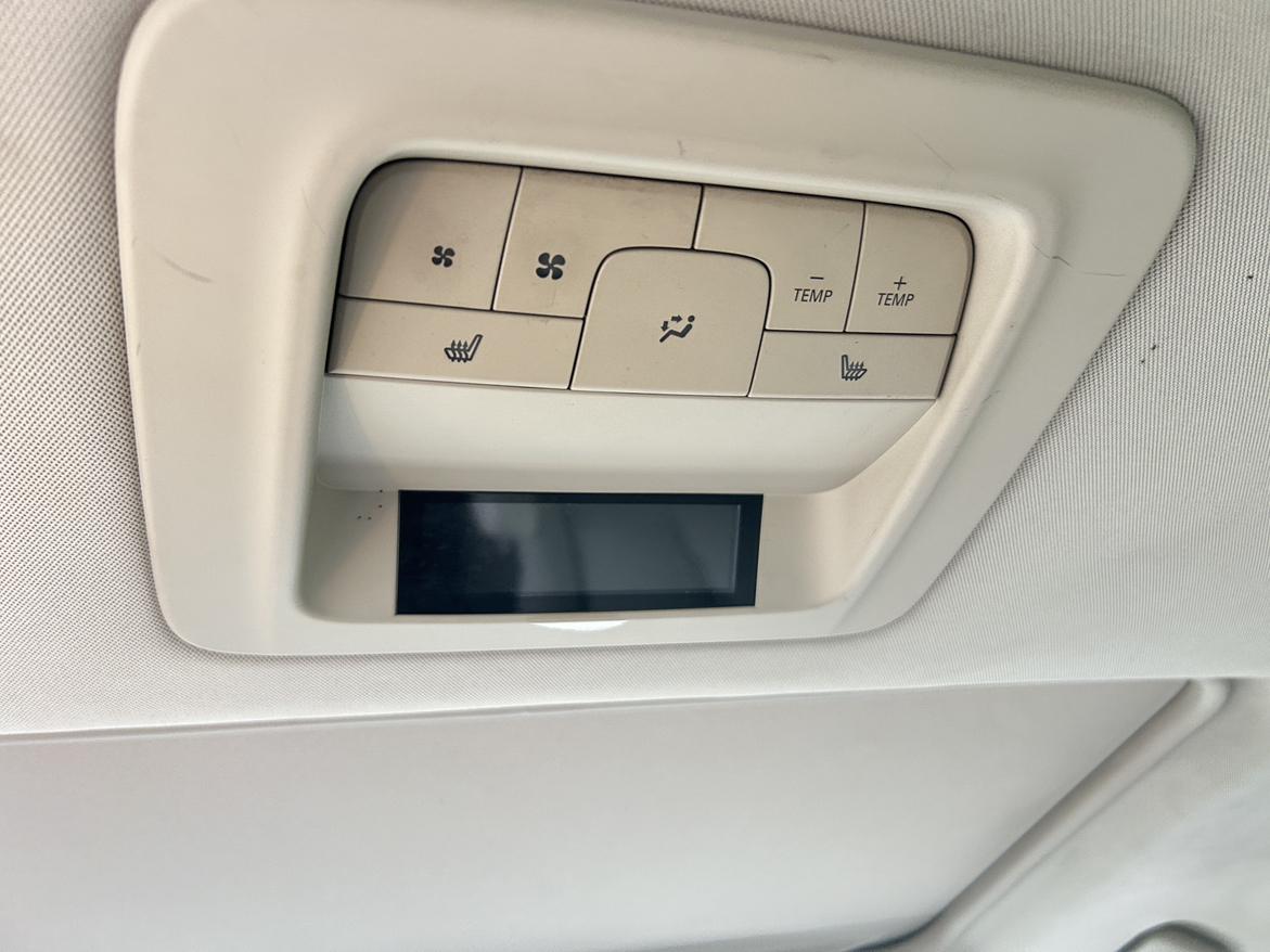 Buick GL8 2013 thumb 12