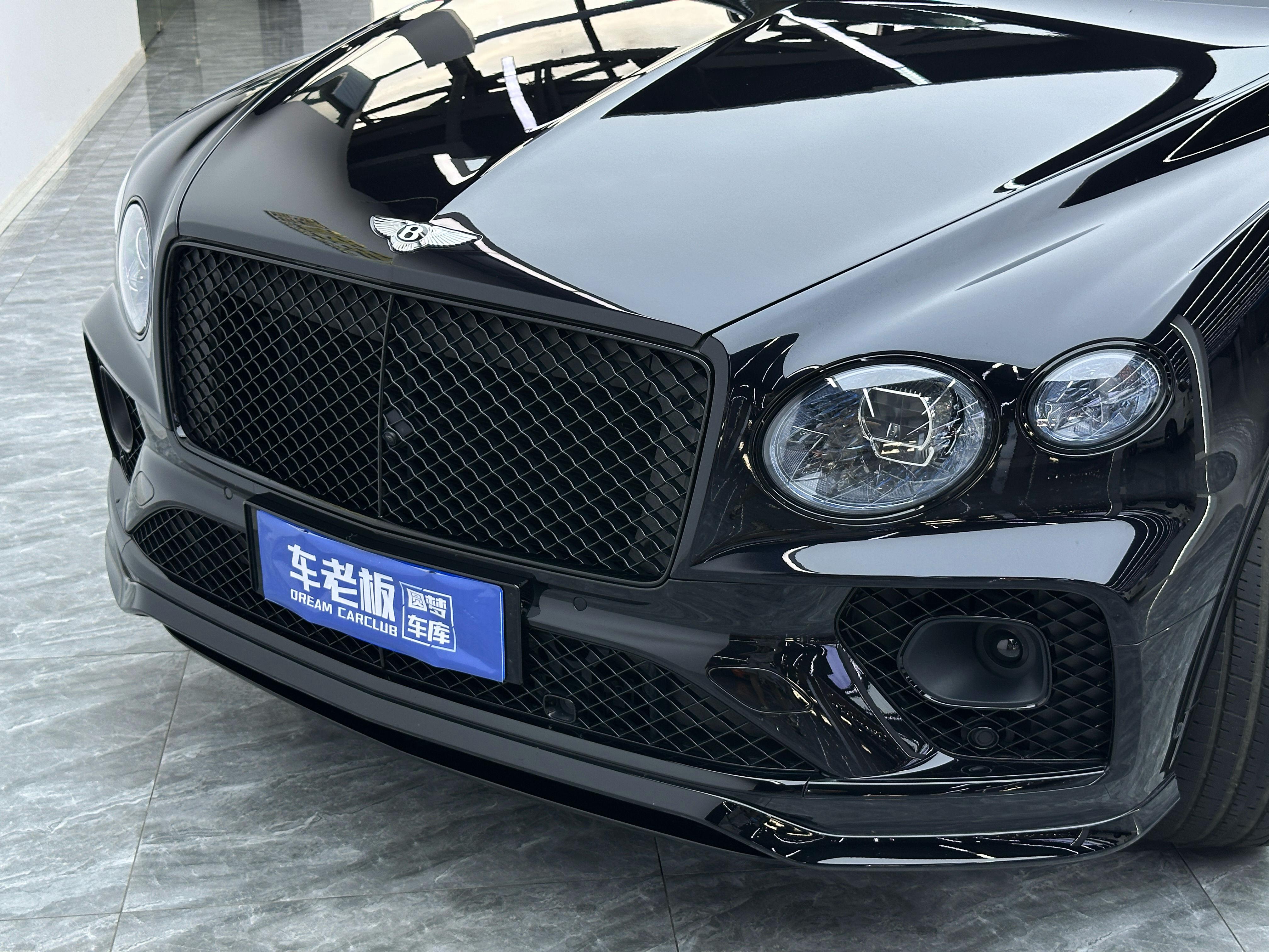 Bentley Tian Yue 2022 thumb 8