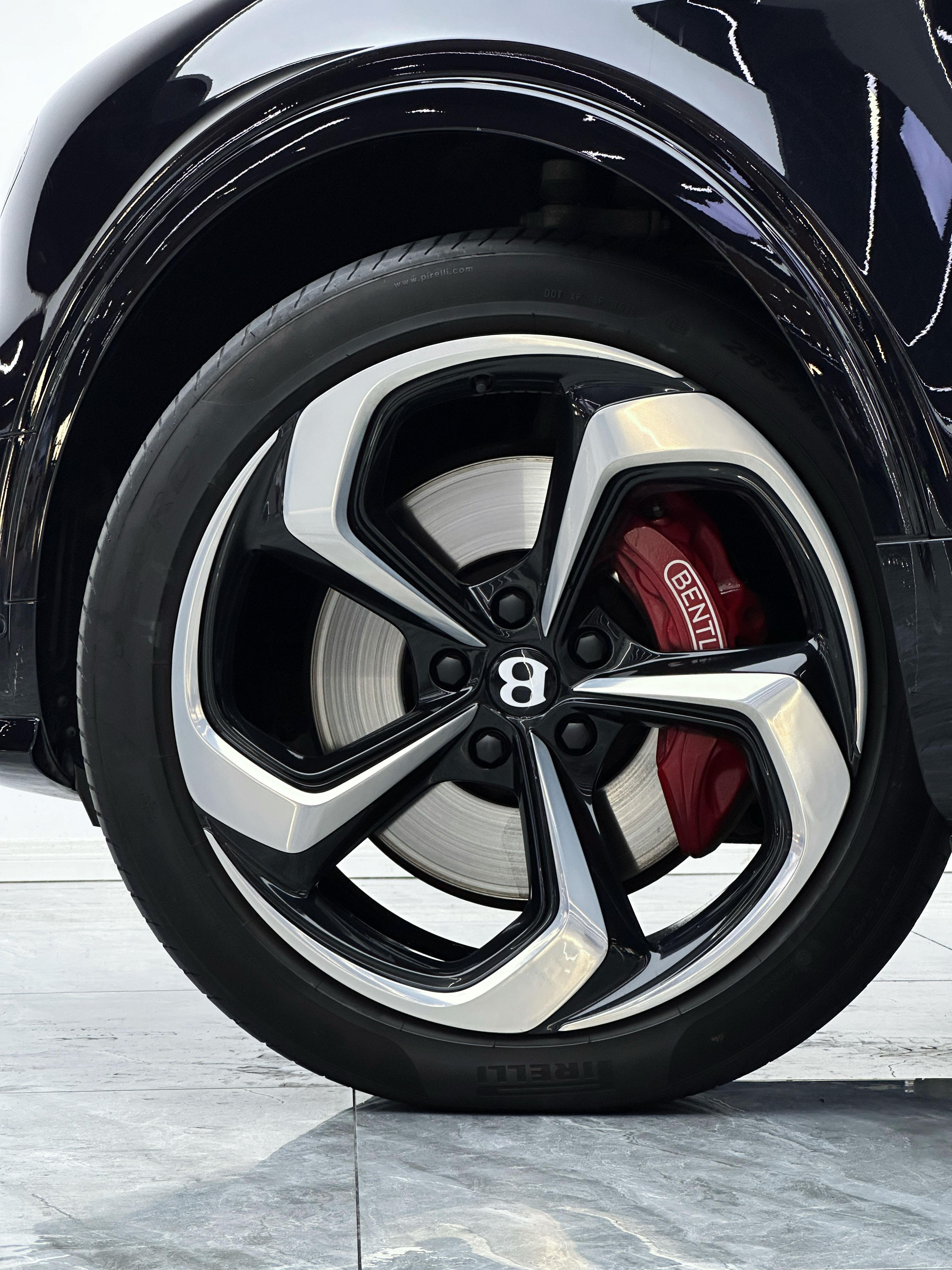 Bentley Tian Yue 2022 thumb 10