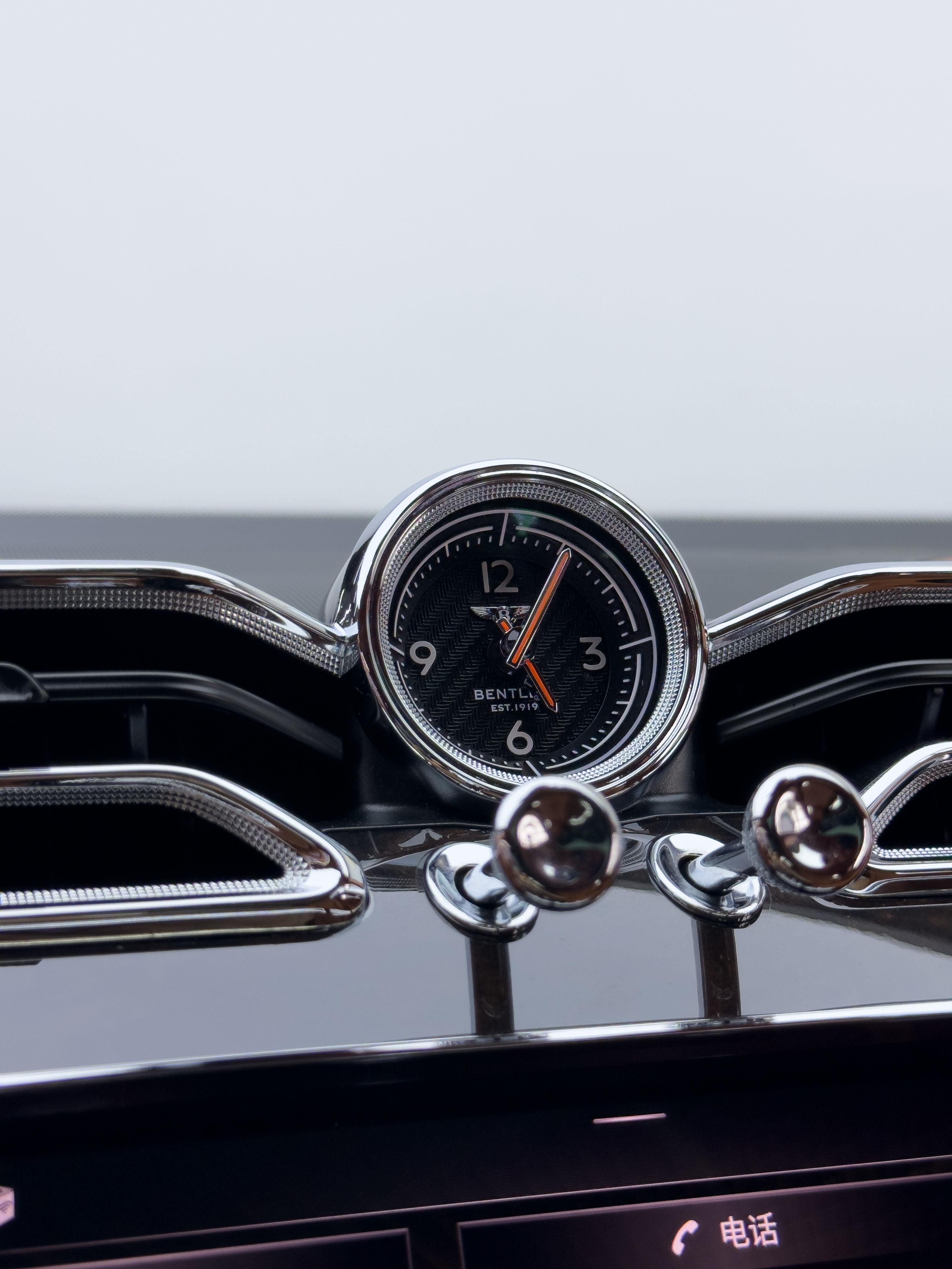 Bentley Tian Yue 2022 thumb 12