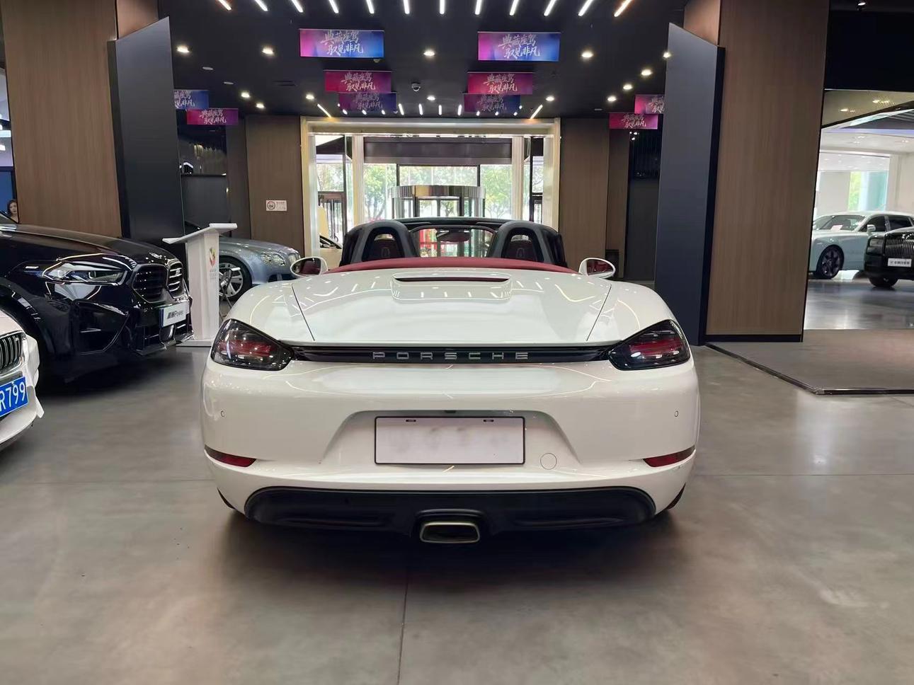 Porsche 718 2022 thumb 3