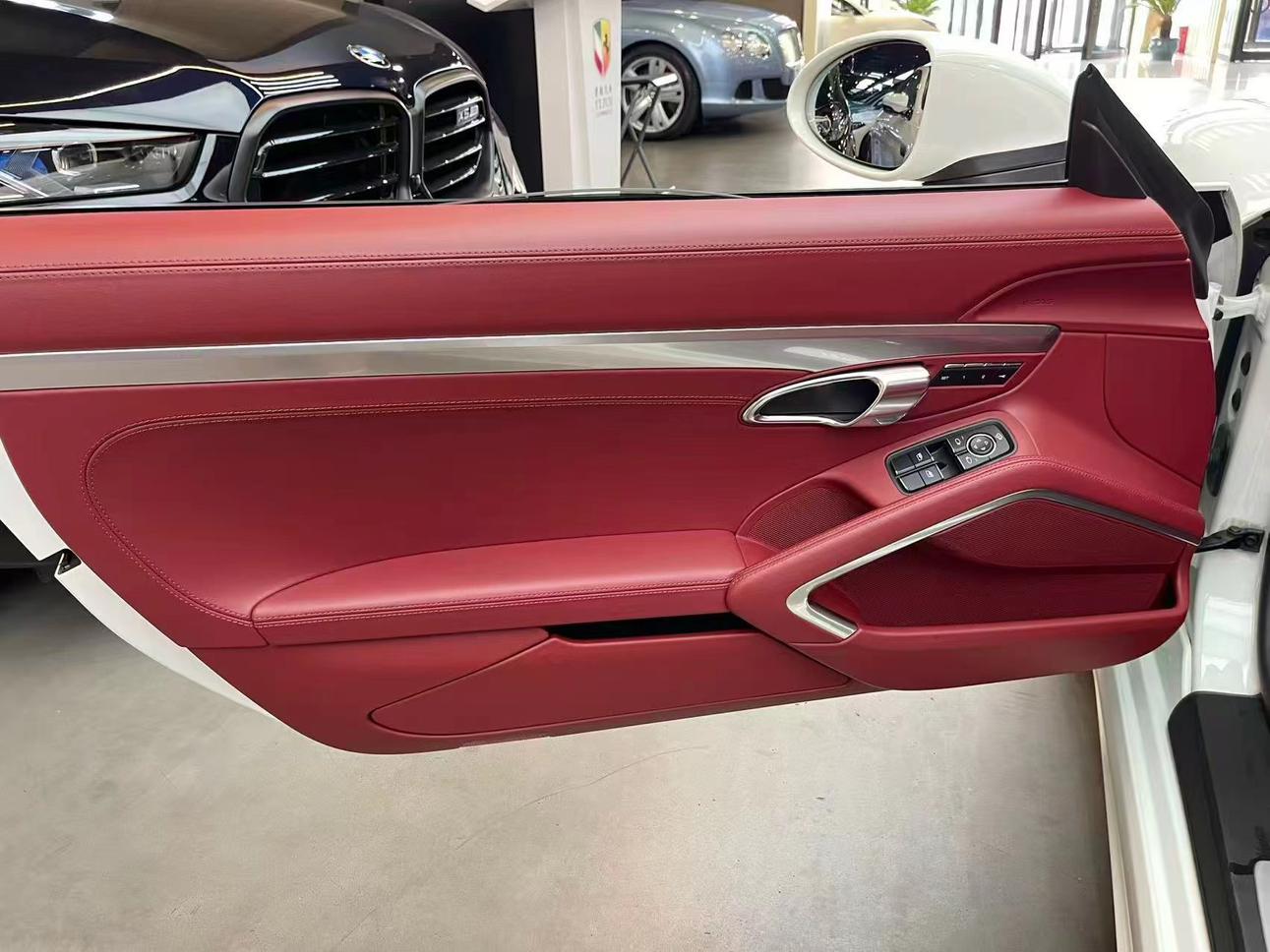 Porsche 718 2022 thumb 5