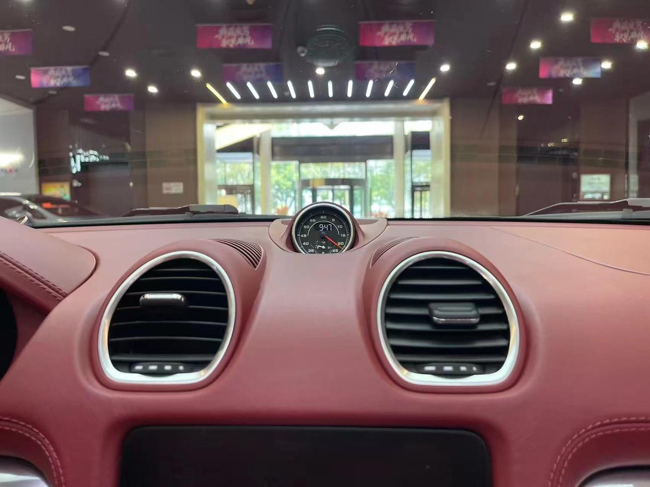 Porsche 718 2022 thumb 7