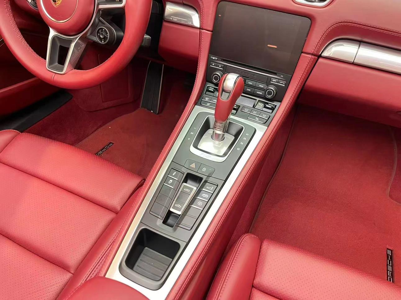 Porsche 718 2022 thumb 11
