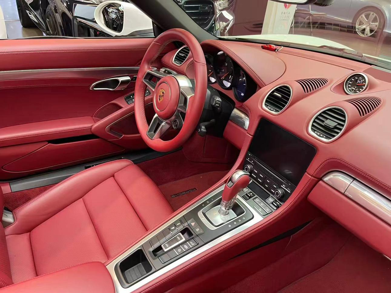 Porsche 718 2022 thumb 12