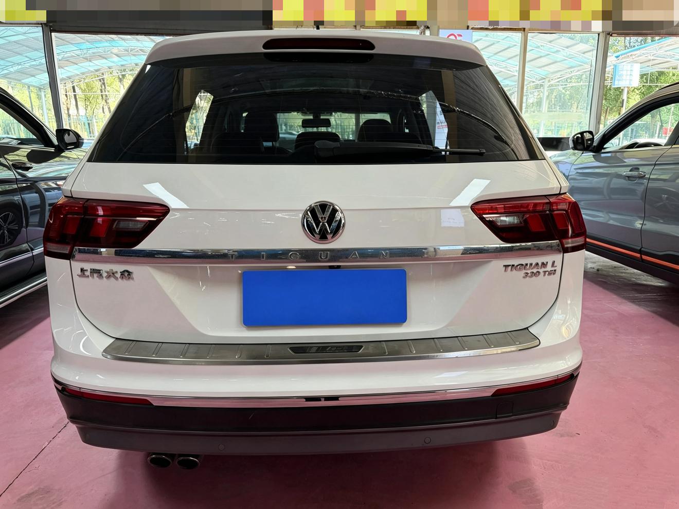 Volkswagen Tiguan 2019 thumb 3