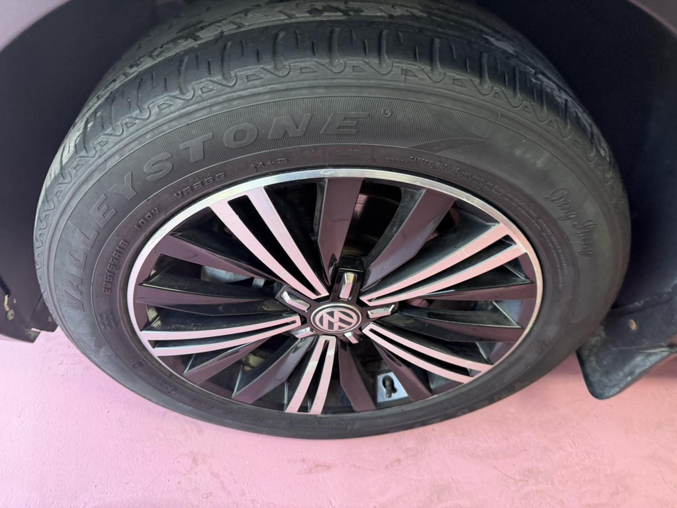 Volkswagen Tiguan 2019 thumb 7