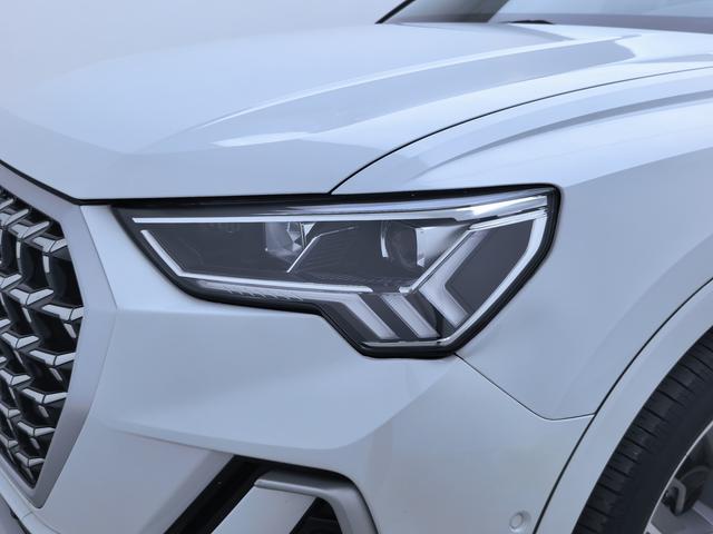 Audi Q3 2024 thumb 10