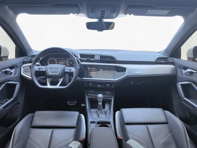 Audi Q3 2024 thumb 12