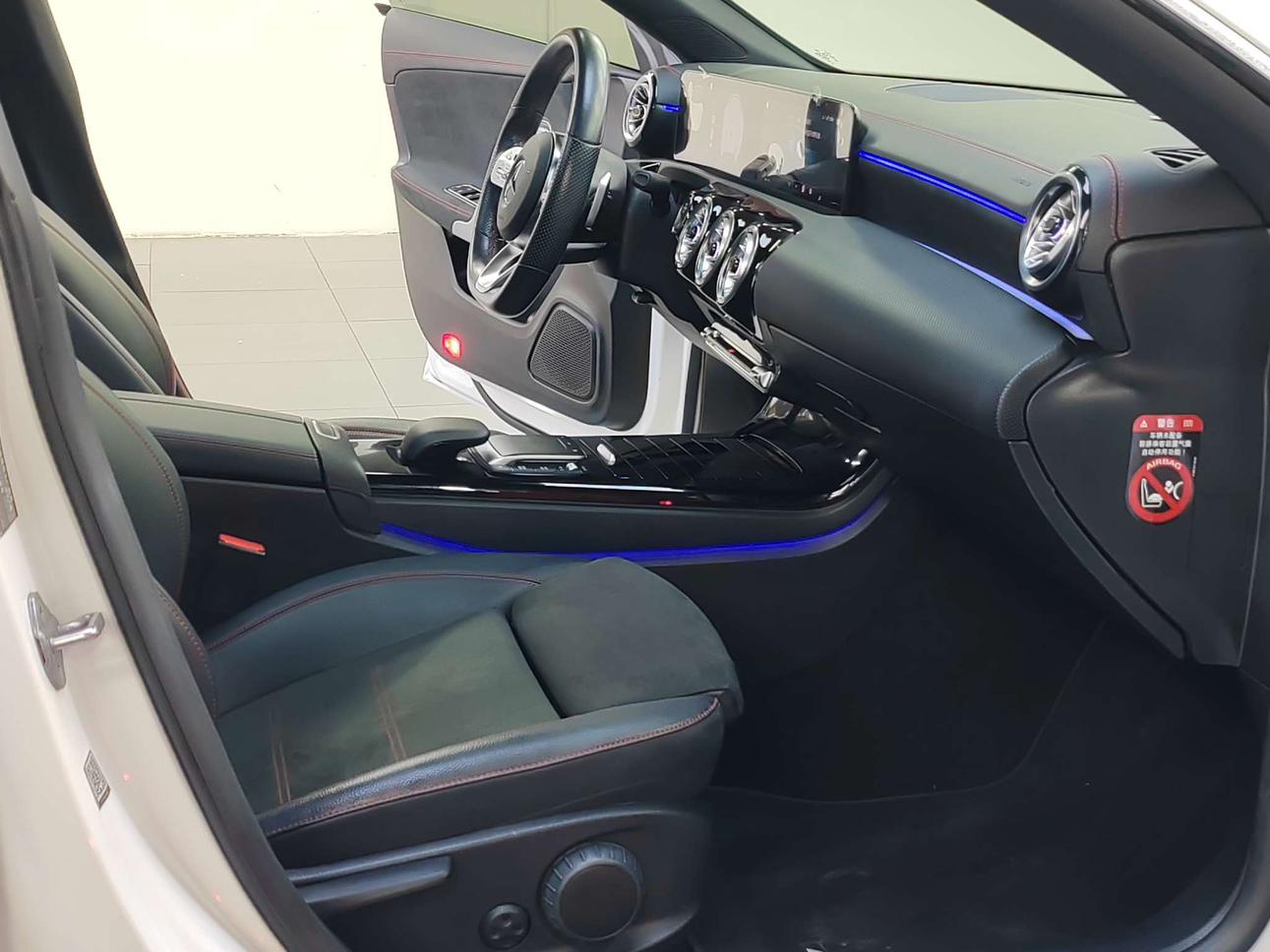 Mercedes-Benz CLA 2021 thumb 8