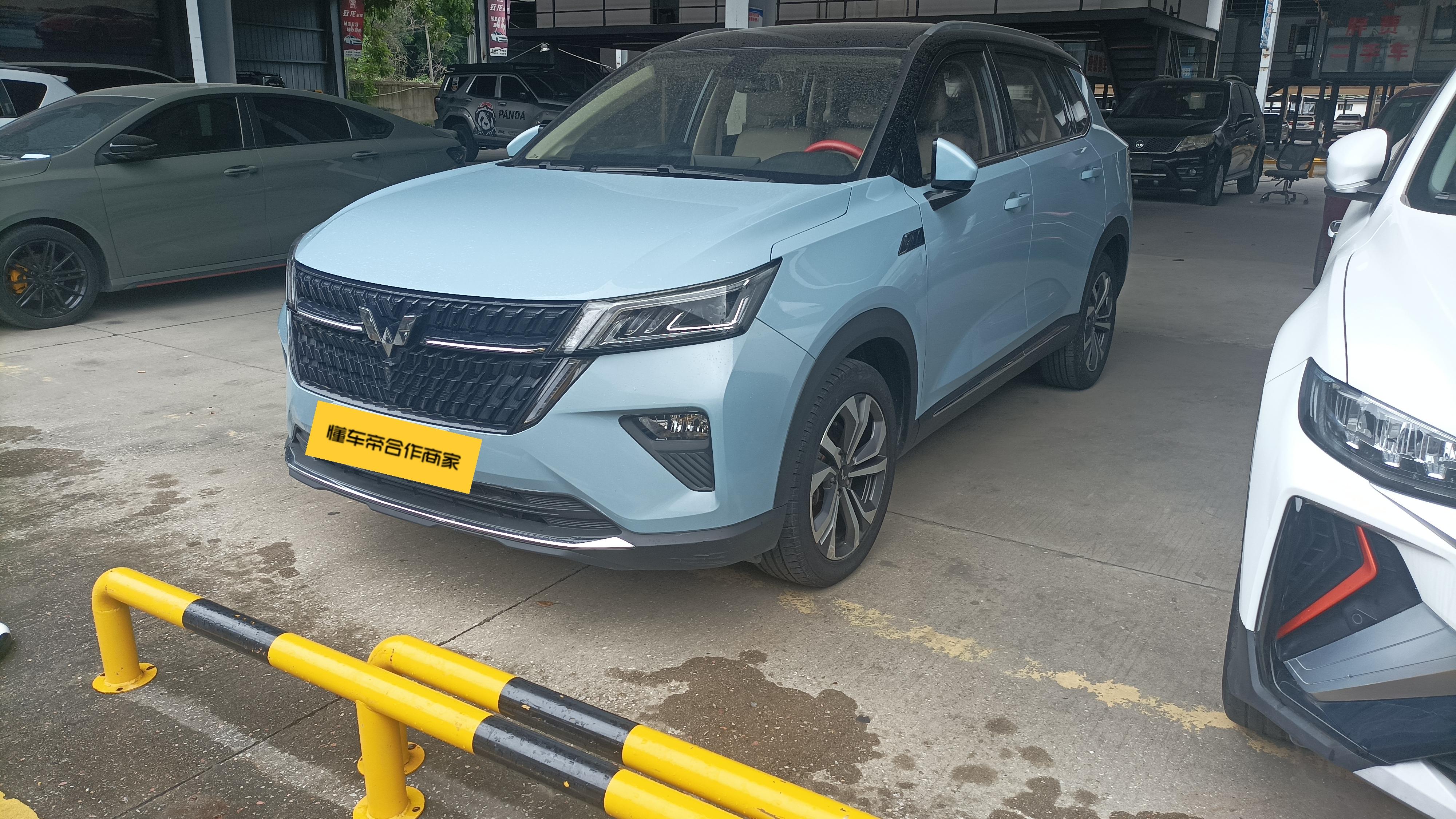 Wuling Xing Chen 2021 thumb 9