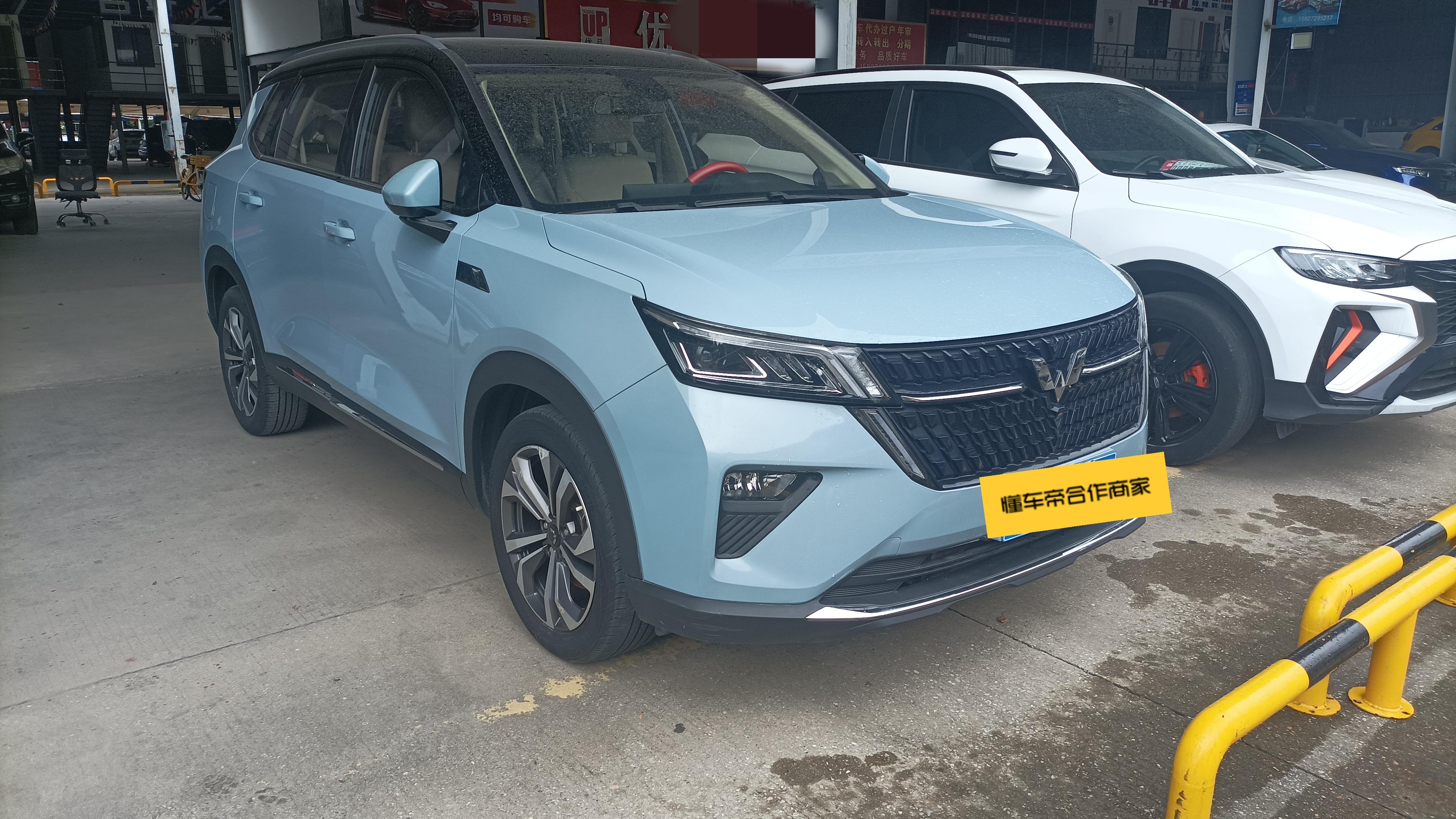 Wuling Xing Chen 2021 thumb 11