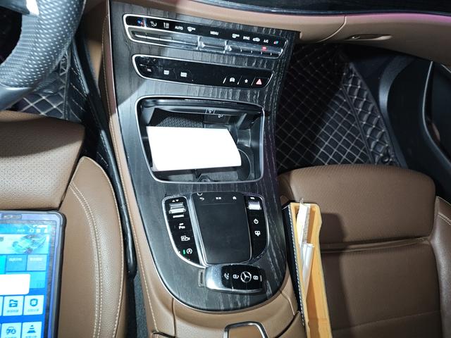 Mercedes-Benz E-Класс 2022 thumb 7