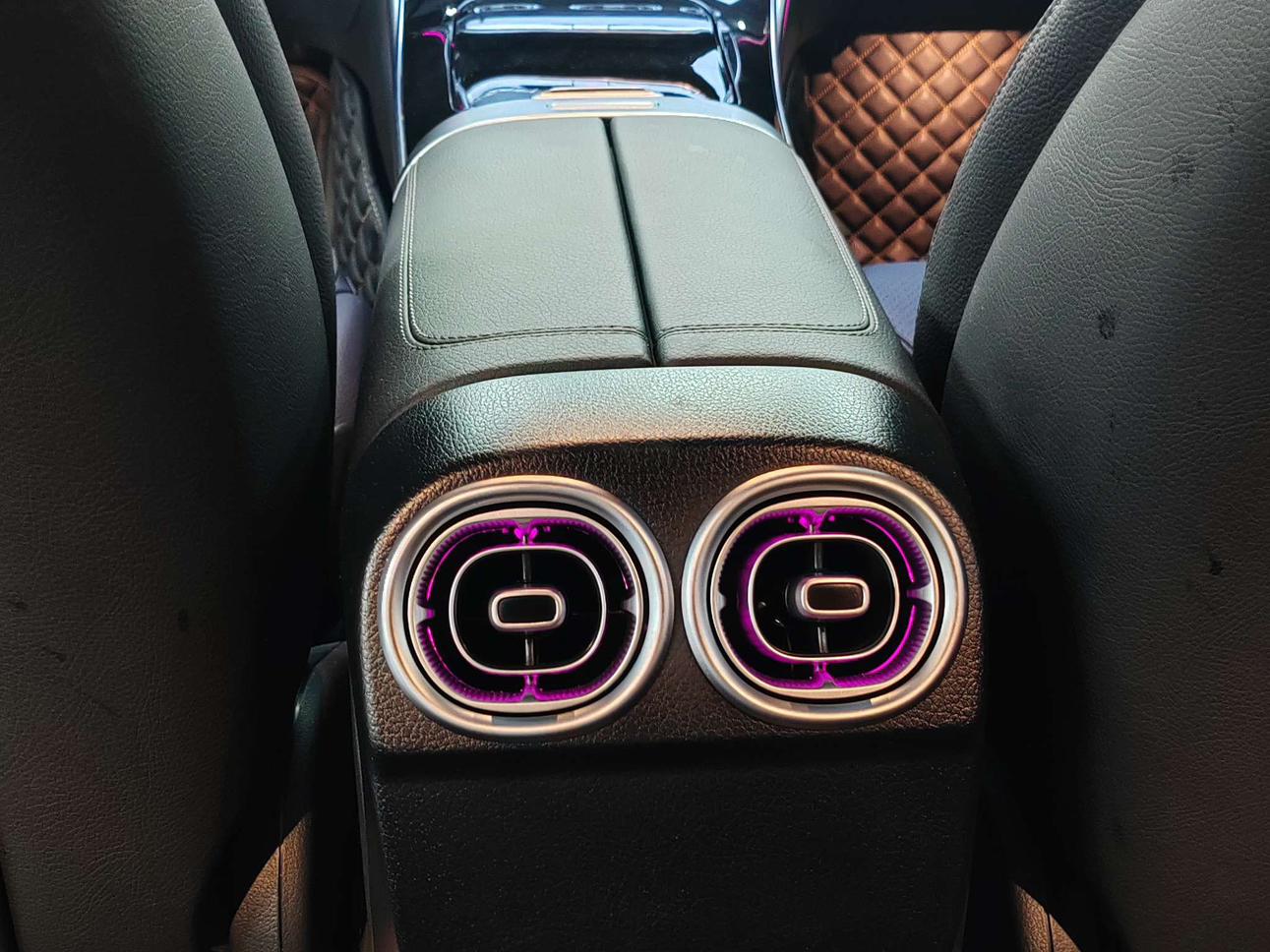 Mercedes-Benz C-Класс 2023 thumb 7