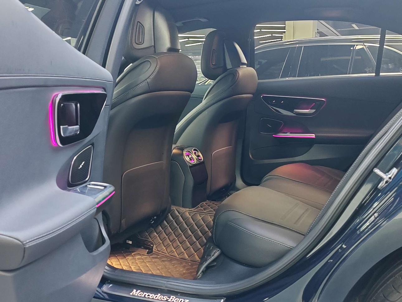 Mercedes-Benz C-Класс 2023 thumb 12