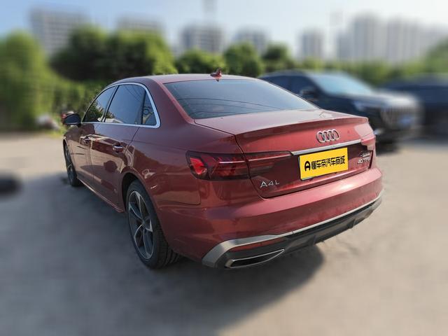 Audi A4 2020 thumb 2