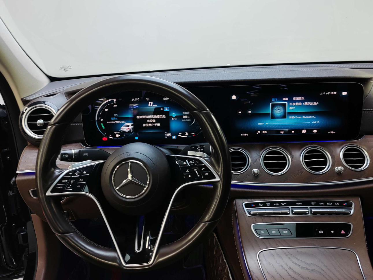 Mercedes-Benz E-Класс 2021 thumb 8