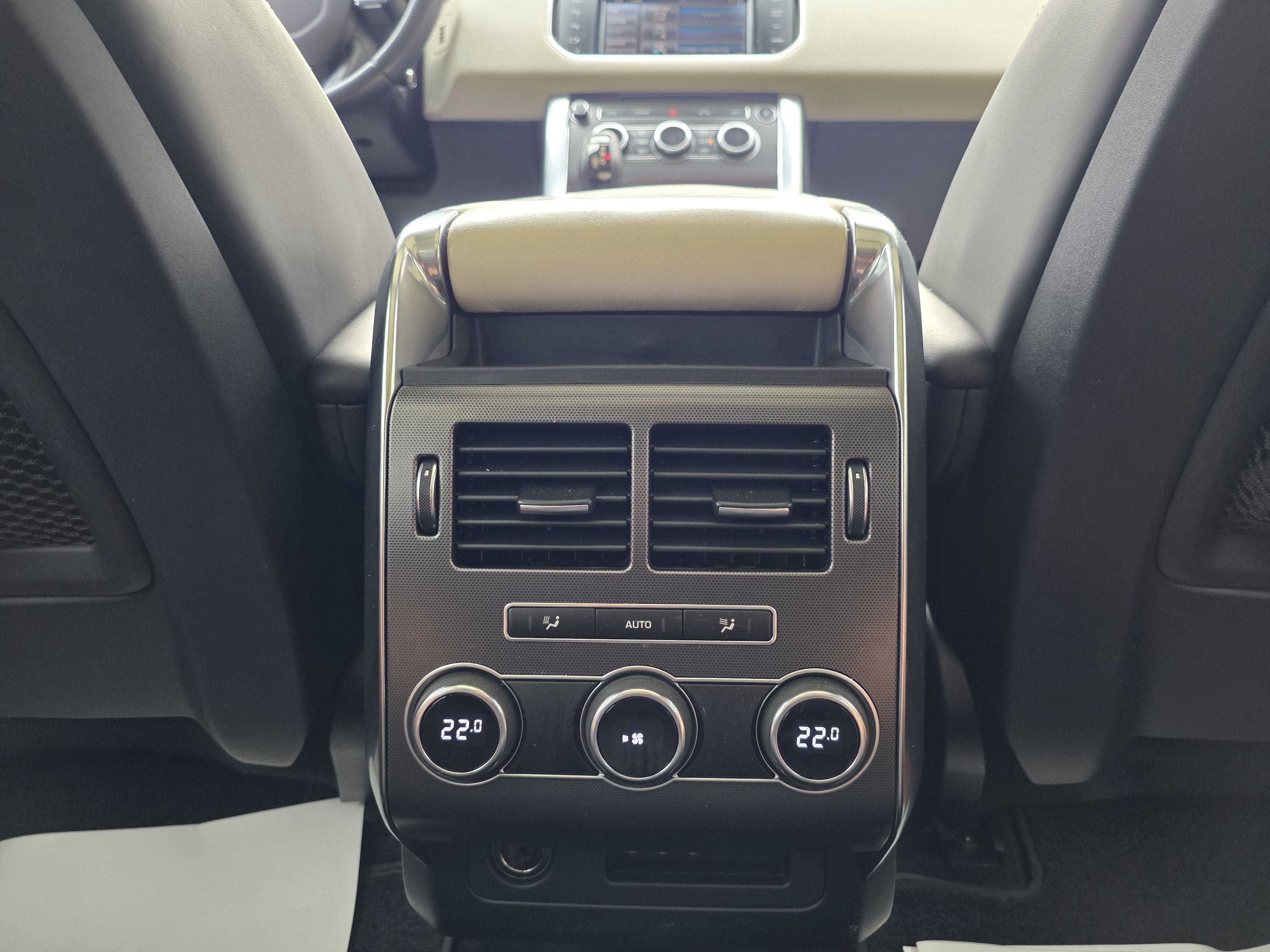 Land Rover Range Rover Sport 2014 thumb 9
