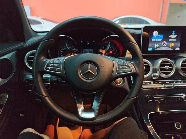 Mercedes-Benz GLC 2017 thumb 6