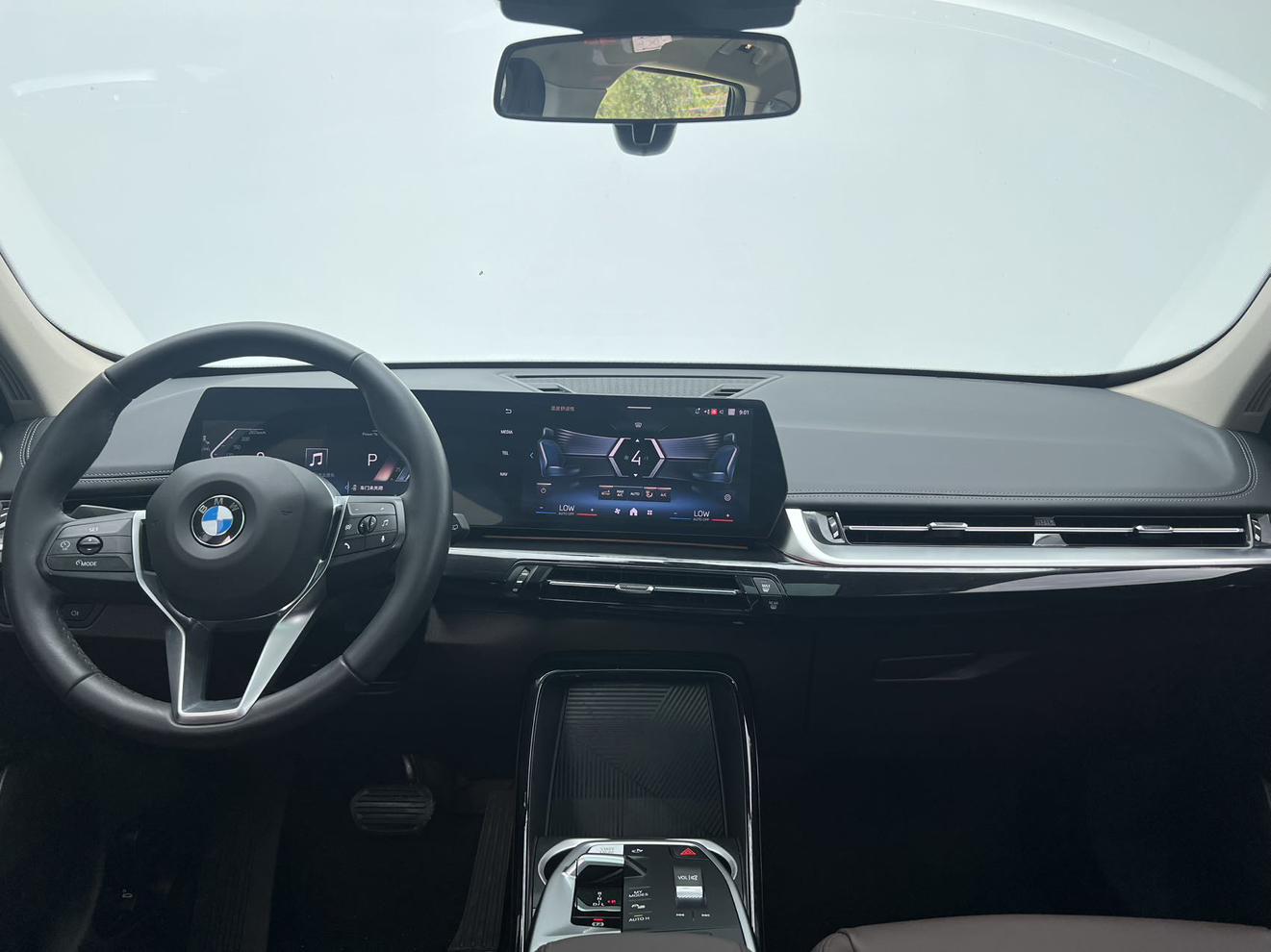 BMW X1 2023 thumb 5