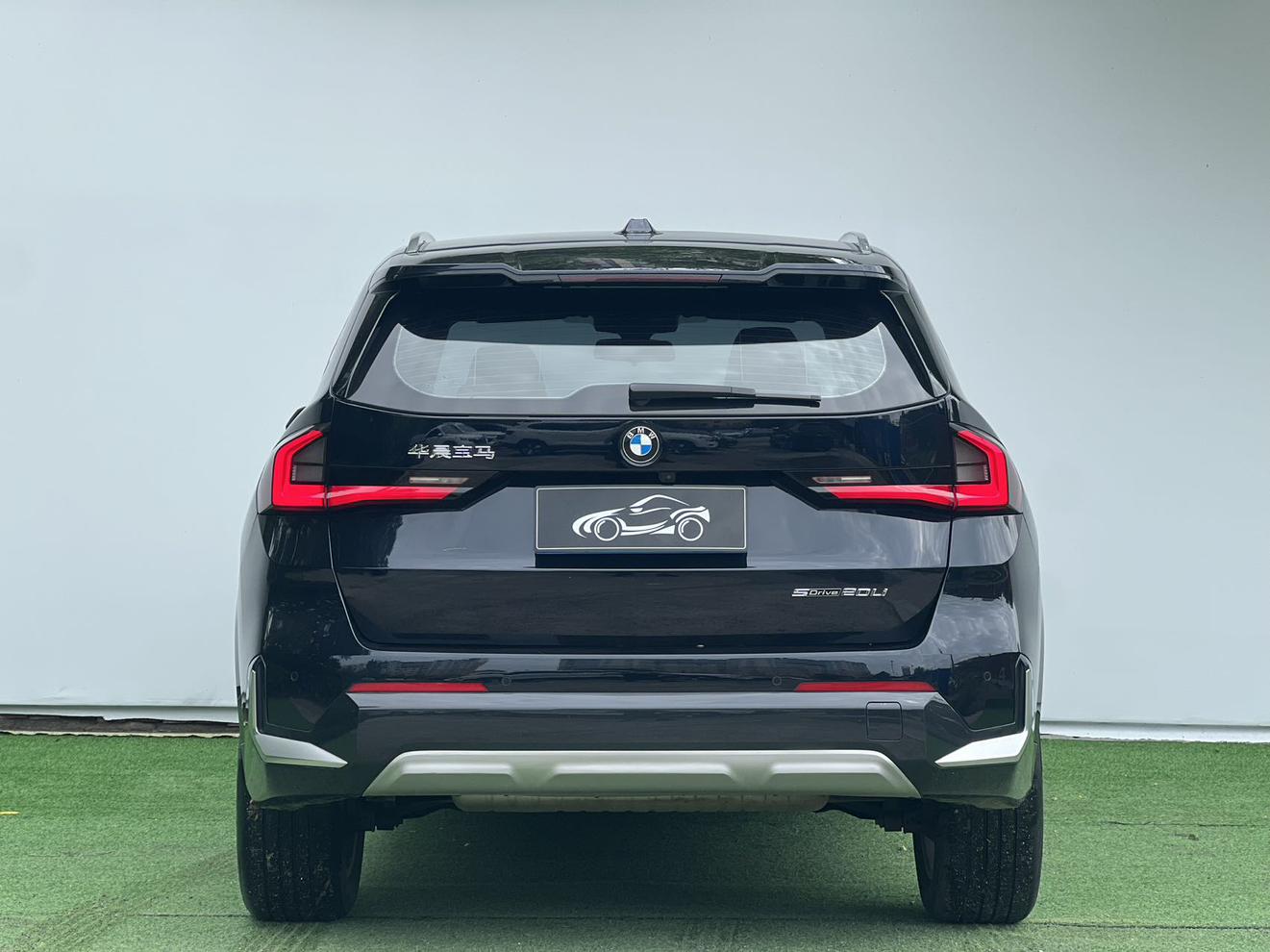 BMW X1 2023 thumb 12