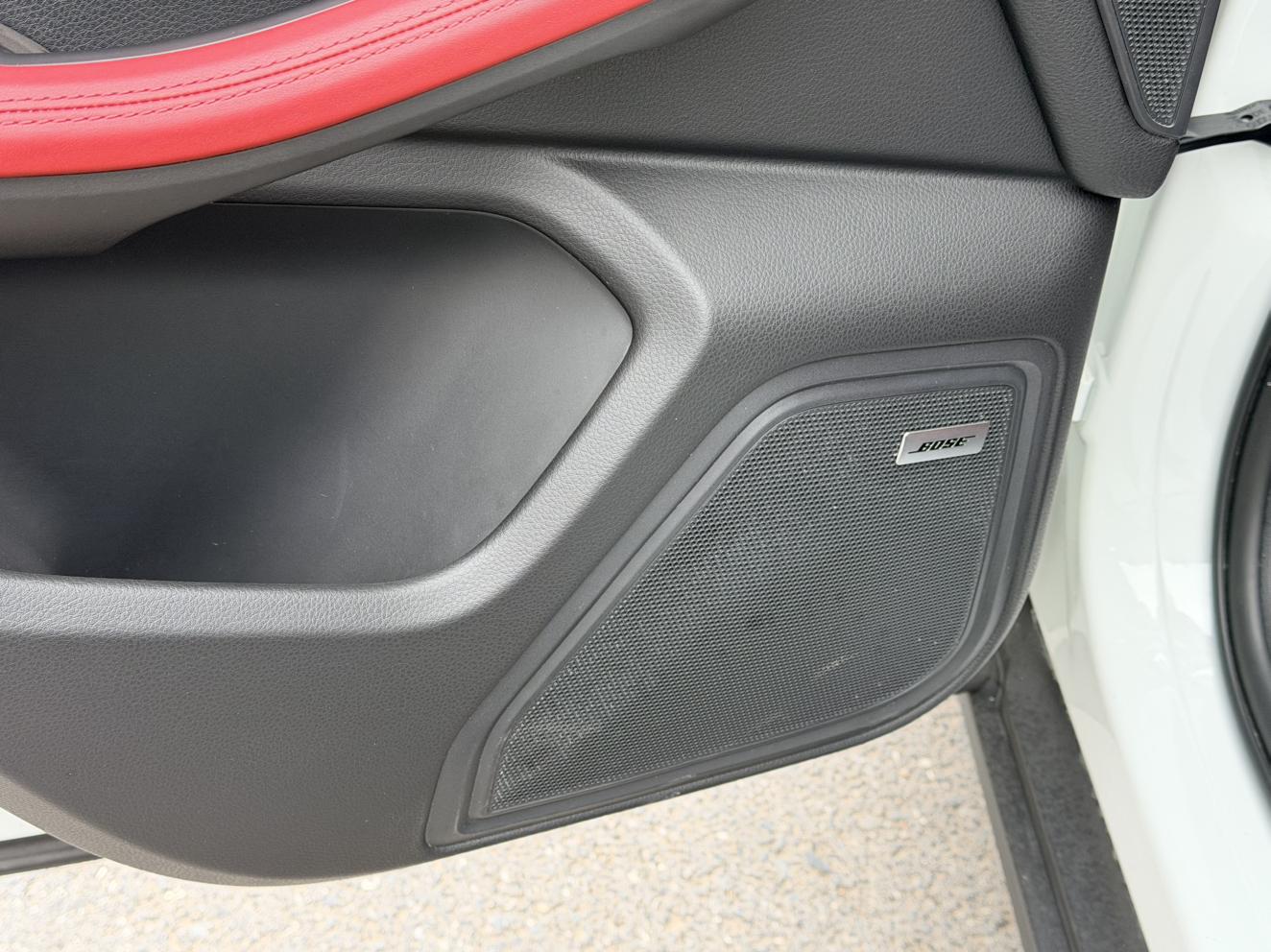 Porsche Macan 2023 thumb 5
