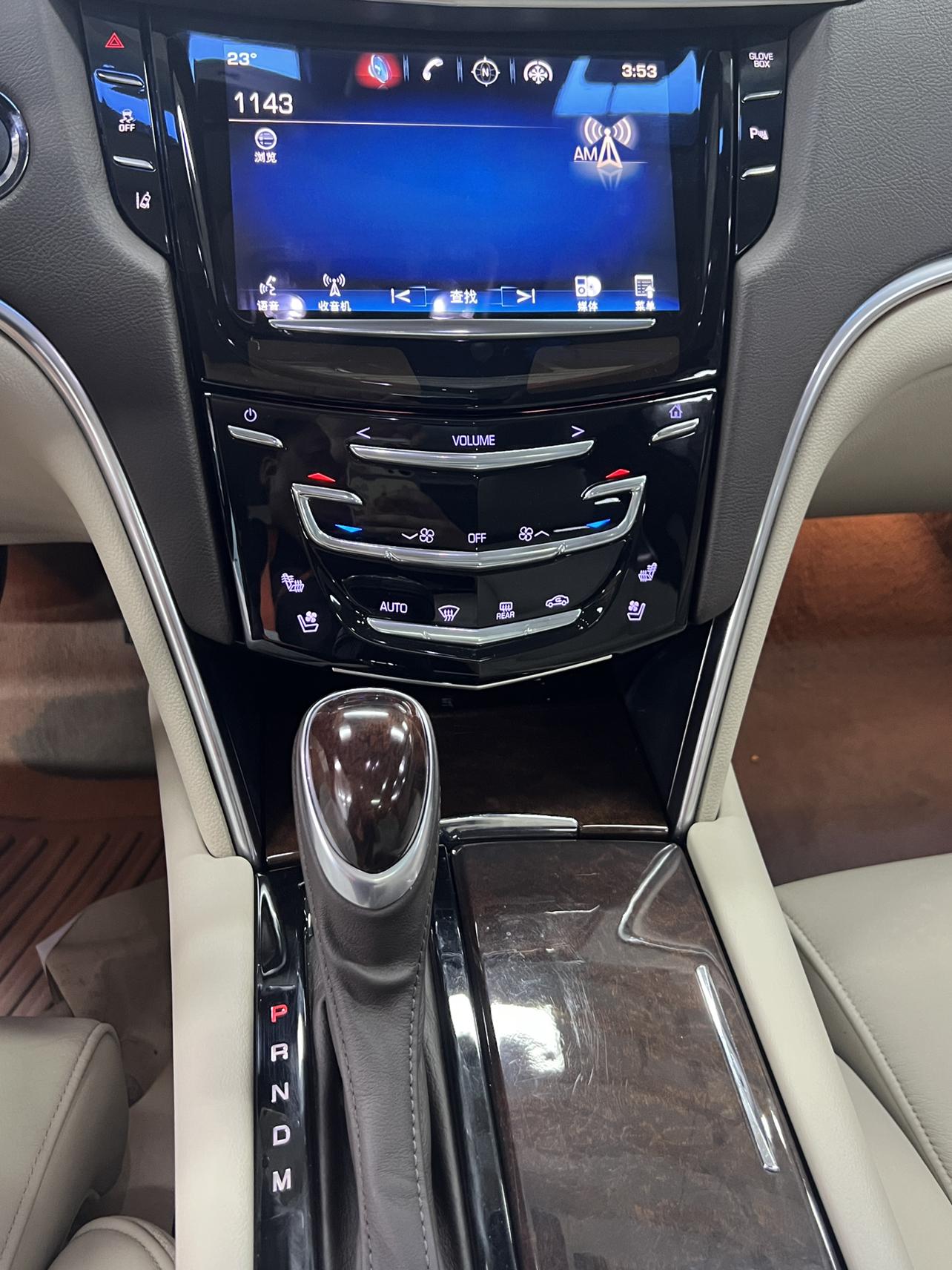 Cadillac XTS 2013 thumb 6