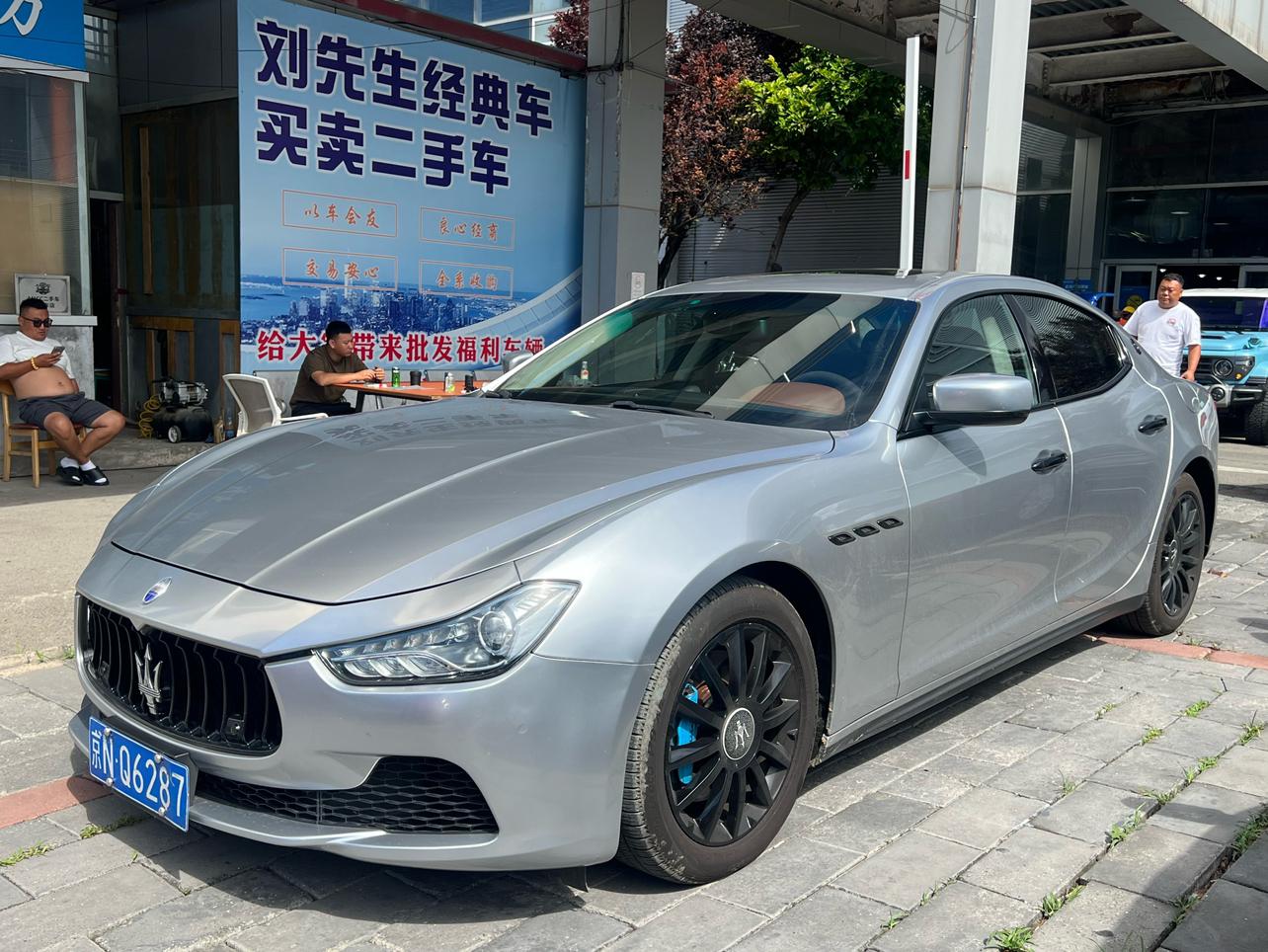 Maserati Ghibli 2014 thumb 9
