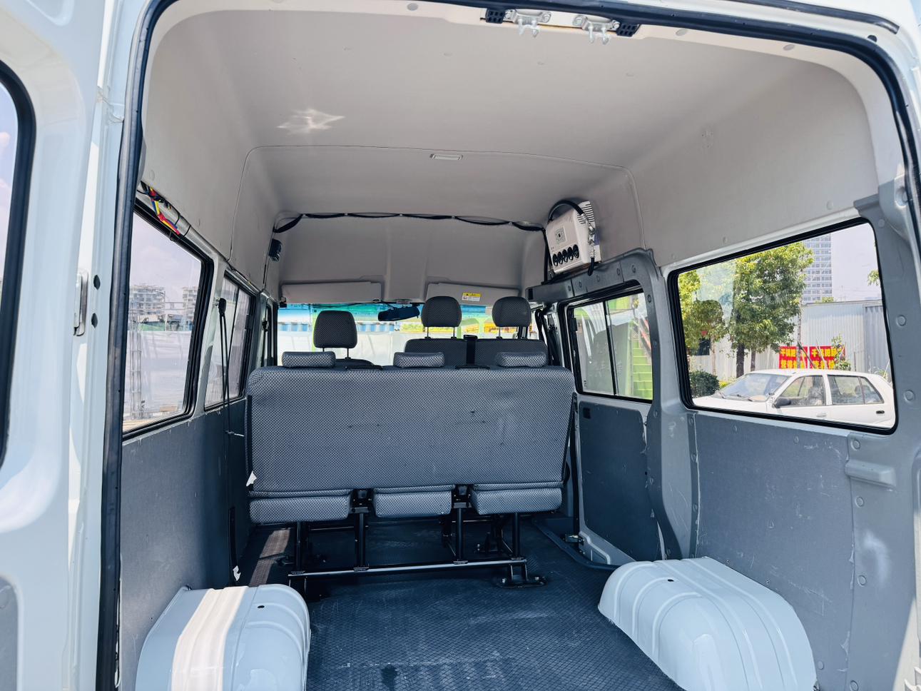 Iveco Yi Wei Ke De Yi 2020 thumb 7