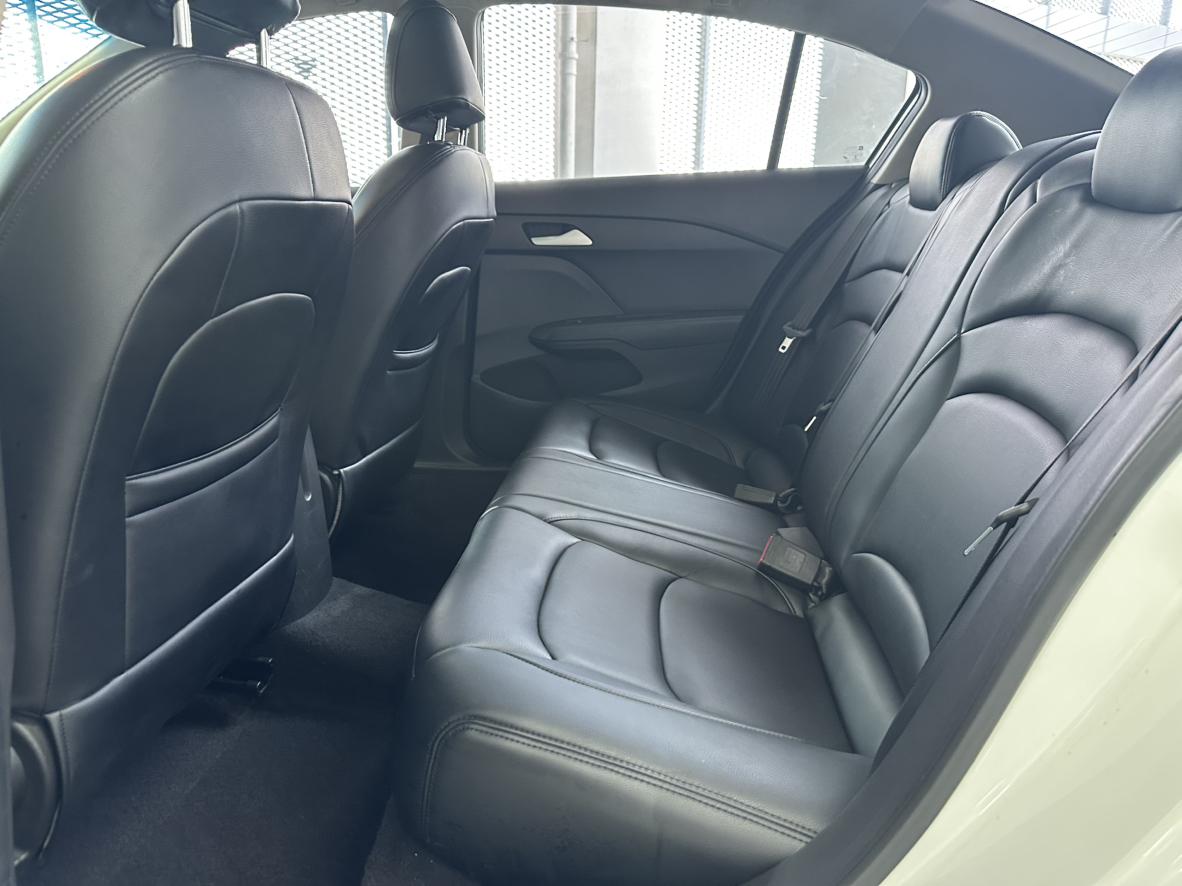Chevrolet Cavalier 2019 thumb 12
