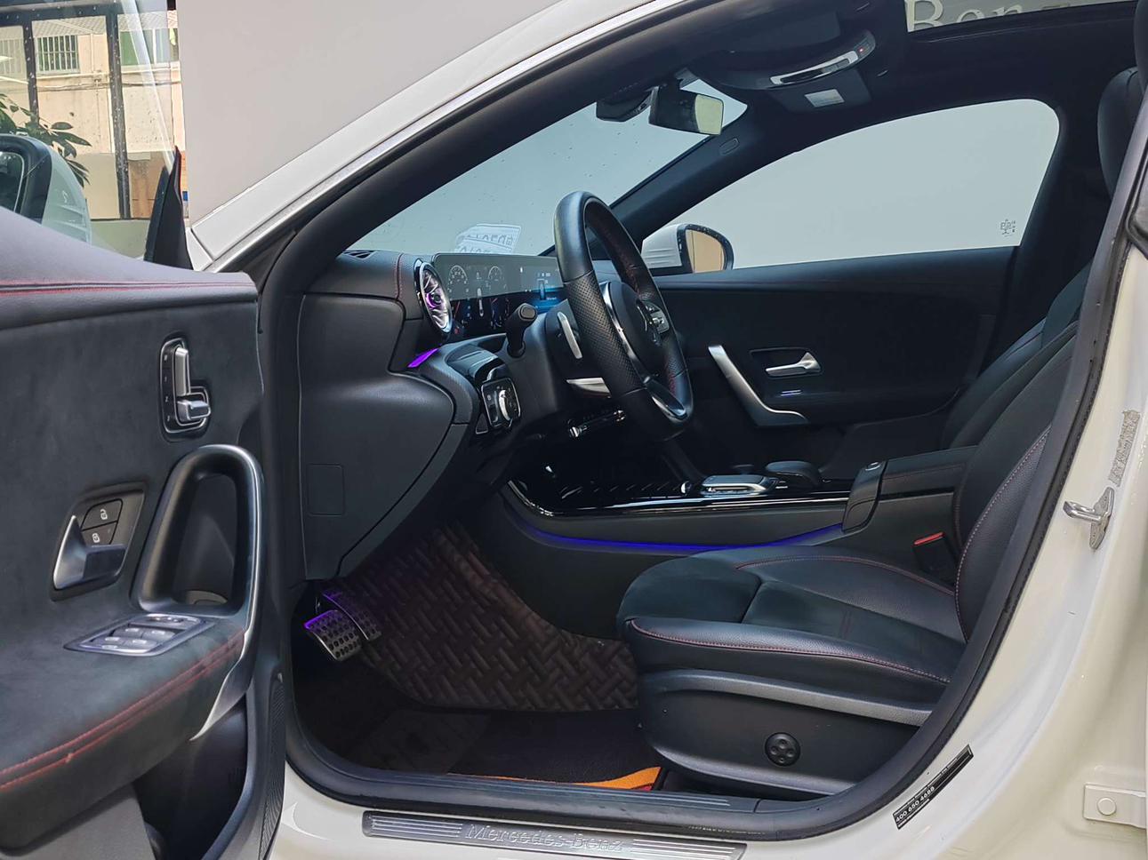 Mercedes-Benz CLA 2021 thumb 11