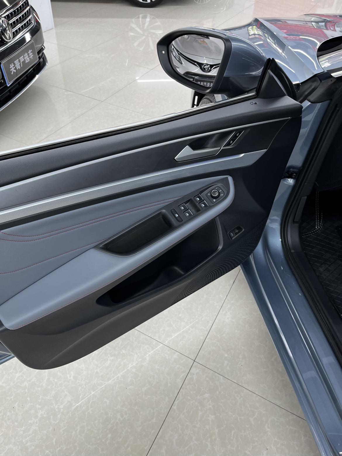 Volkswagen Lamando 2022 thumb 9