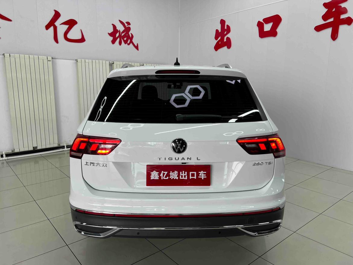 Volkswagen Tiguan 2023 thumb 3