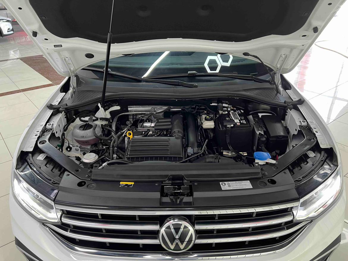 Volkswagen Tiguan 2023 thumb 6