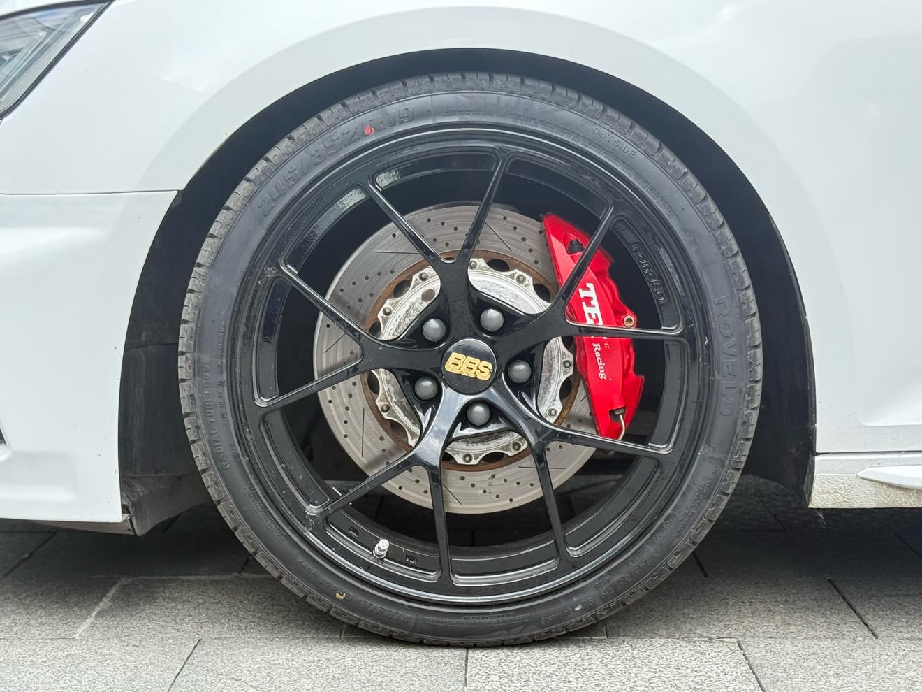 Audi A4 2019 thumb 6