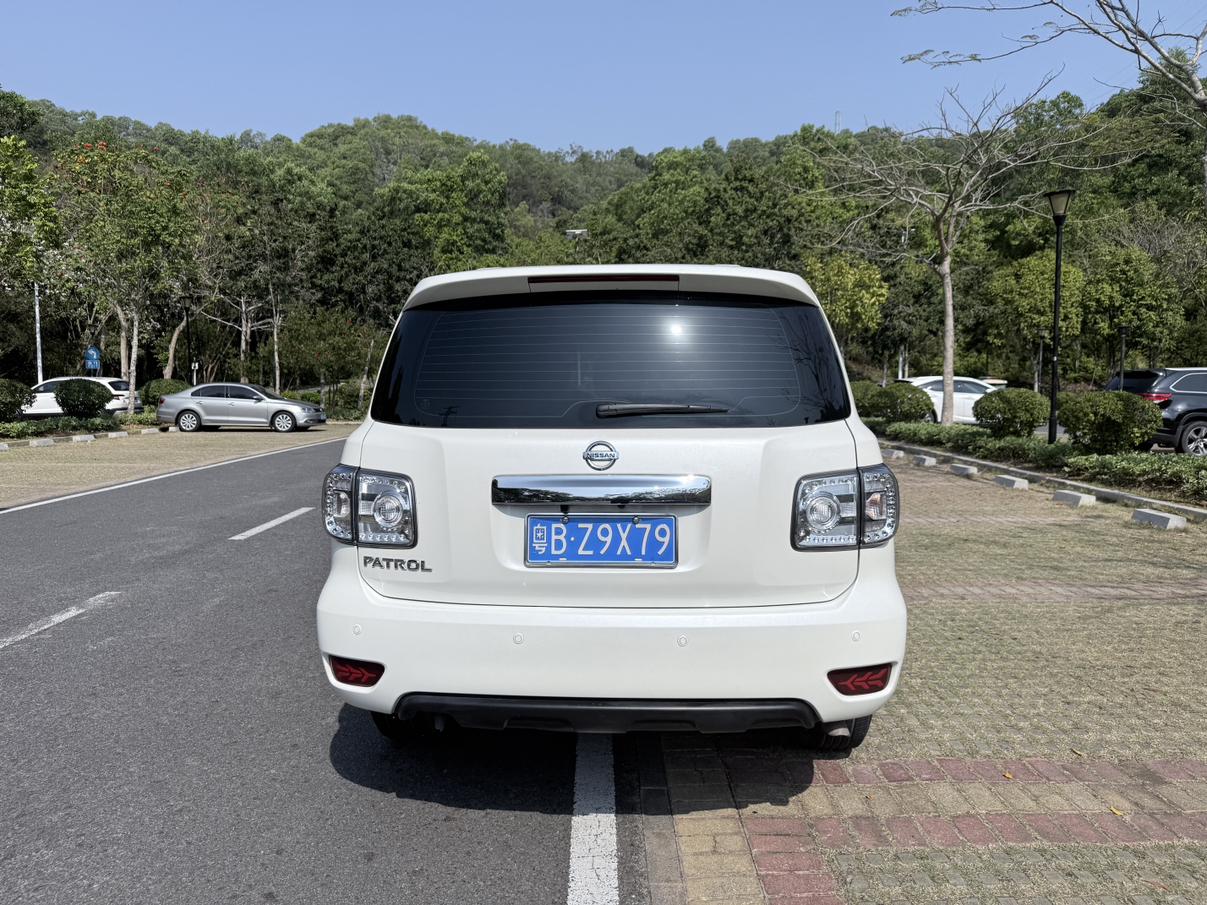 Nissan Terra 2017 thumb 4