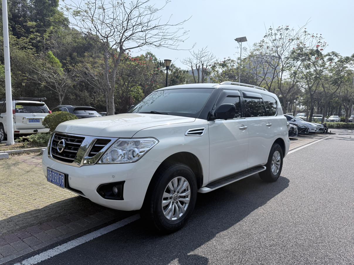 Nissan Terra 2017 thumb 12